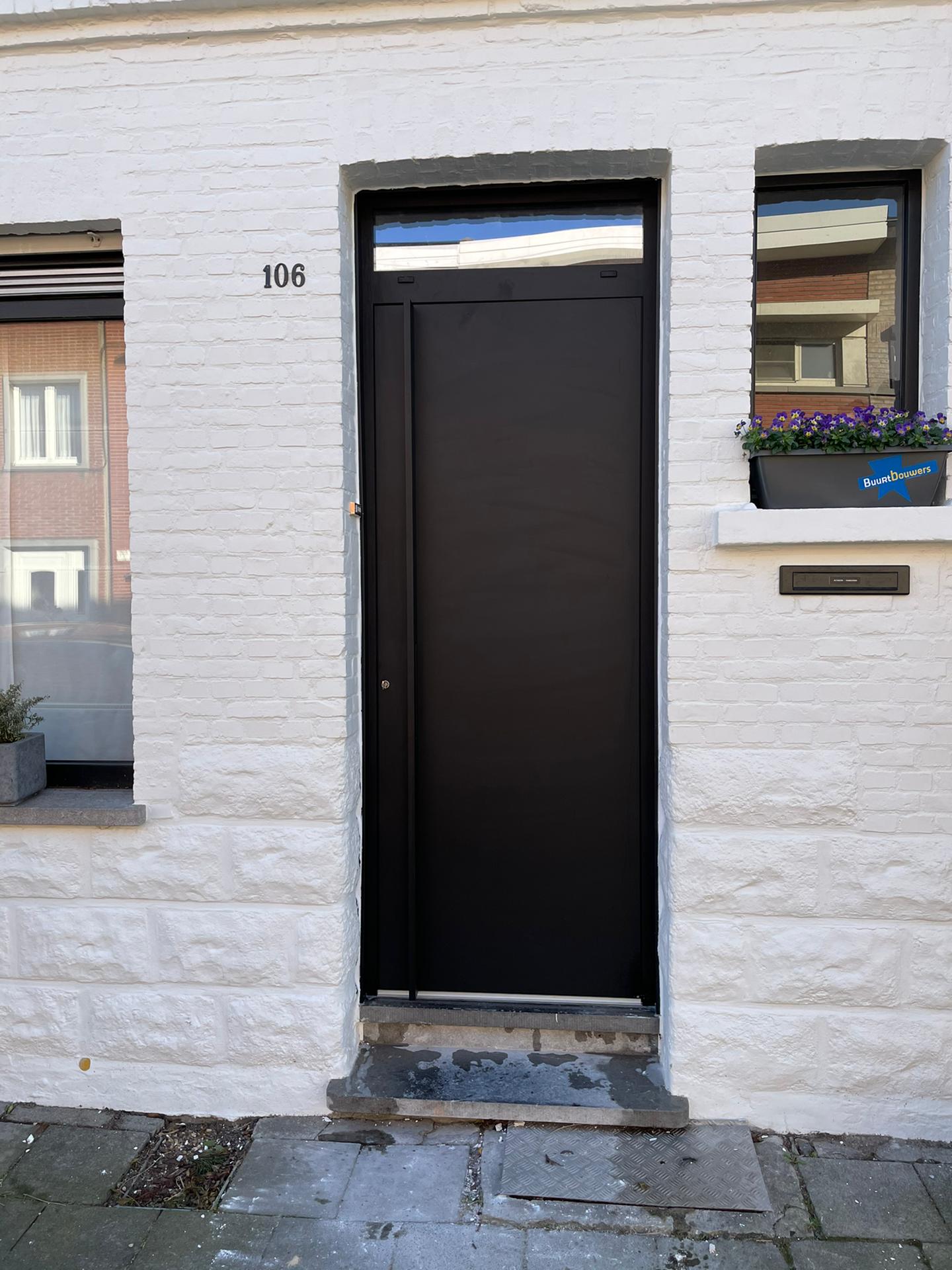 Renovatie aluminium voordeur te Wilrijk - Gema